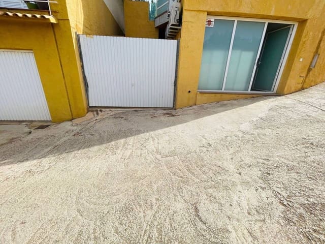 3 quarto Moradia para venda em Altea com piscina garagem - 280 000 € (Ref: 10032288)