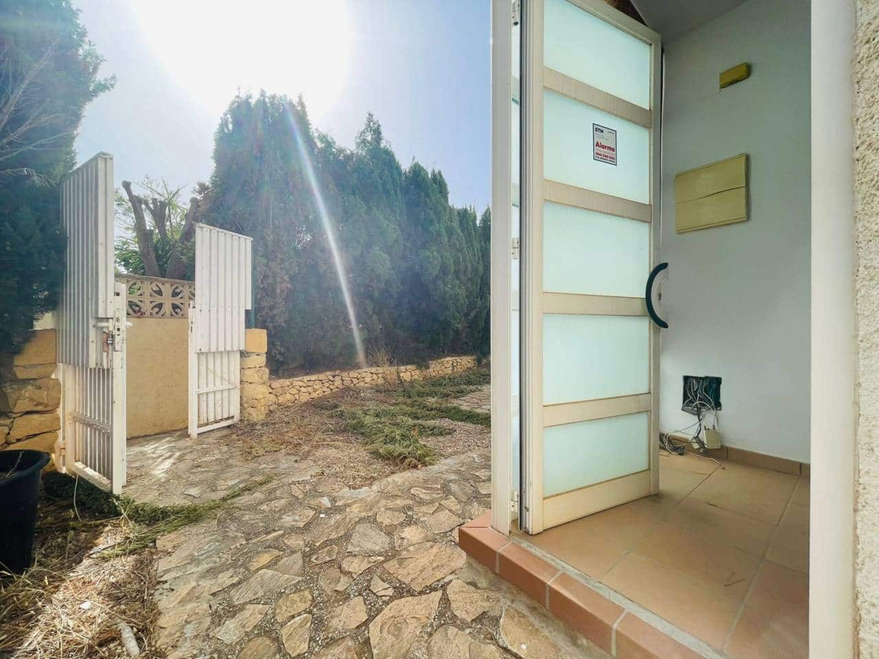 3 quarto Moradia para venda em Altea com piscina garagem - 280 000 € (Ref: 10032288)