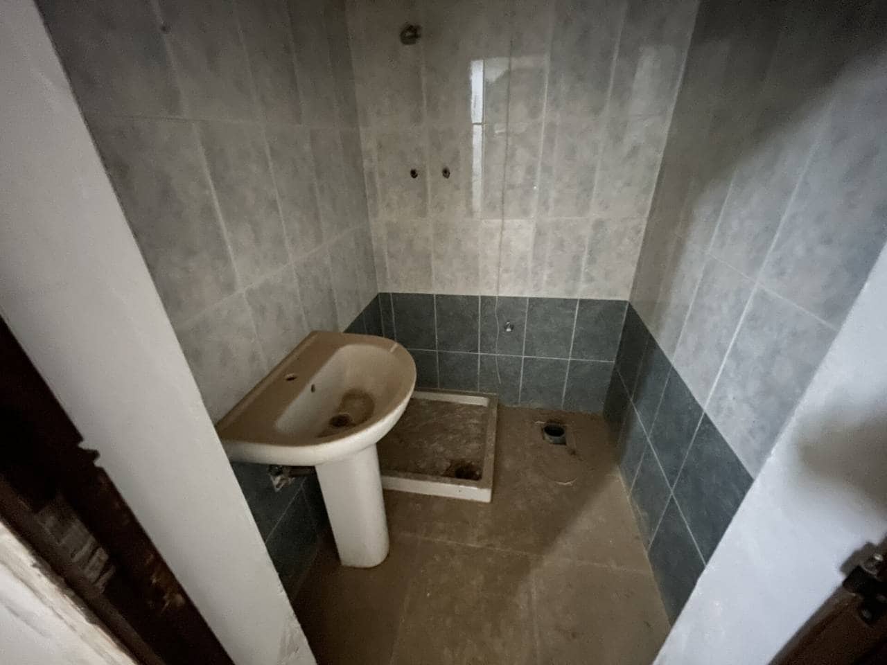 15 quarto Quinta/Casa Rural para venda em La Escucha com piscina garagem - 190 000 € (Ref: 10032290)