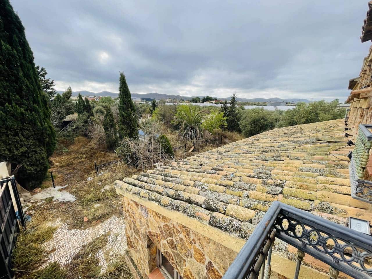 15 quarto Quinta/Casa Rural para venda em La Escucha com piscina garagem - 190 000 € (Ref: 10032290)