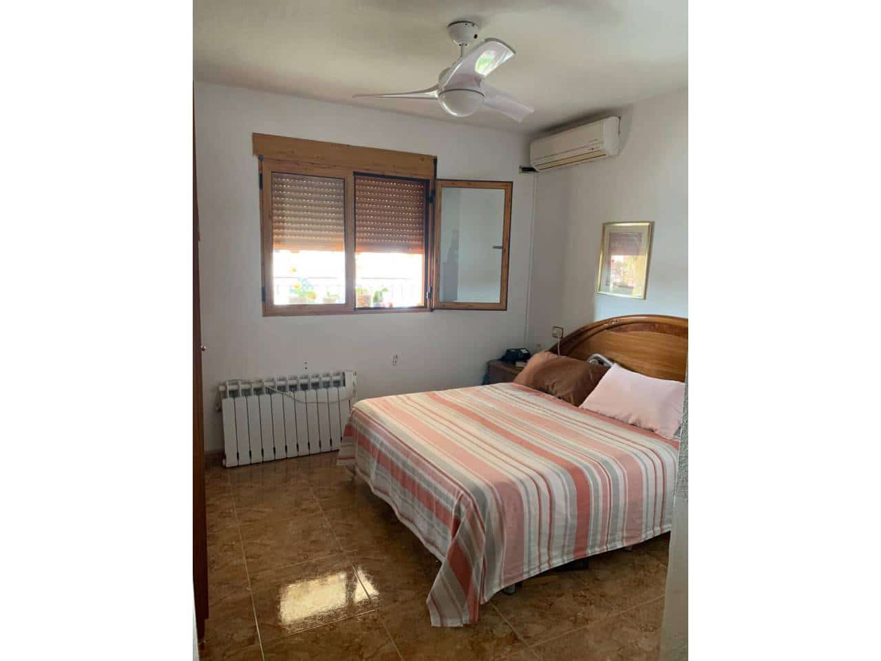 3 camera da letto Commerciale in vendita in Roldan con garage - 250.000 € (Rif: 10032295)