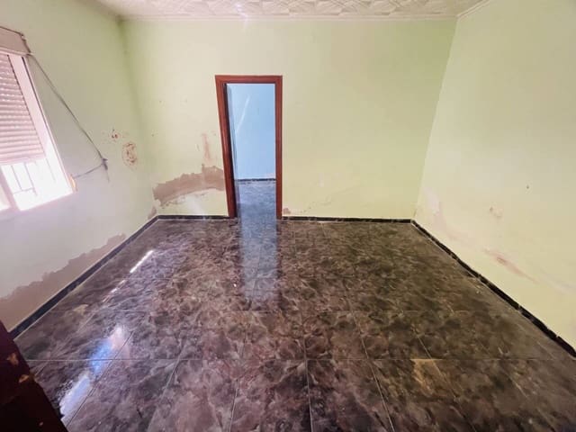 4 slaapkamer Huis te koop in Calasparra - € 39.000 (Ref: 10032297)