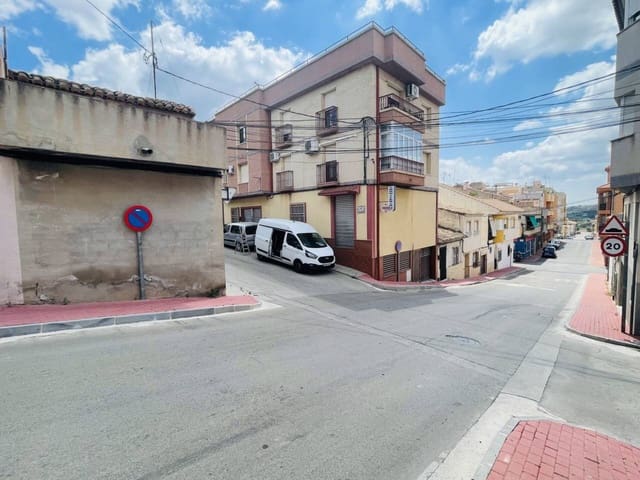 4 slaapkamer Huis te koop in Calasparra - € 39.000 (Ref: 10032297)