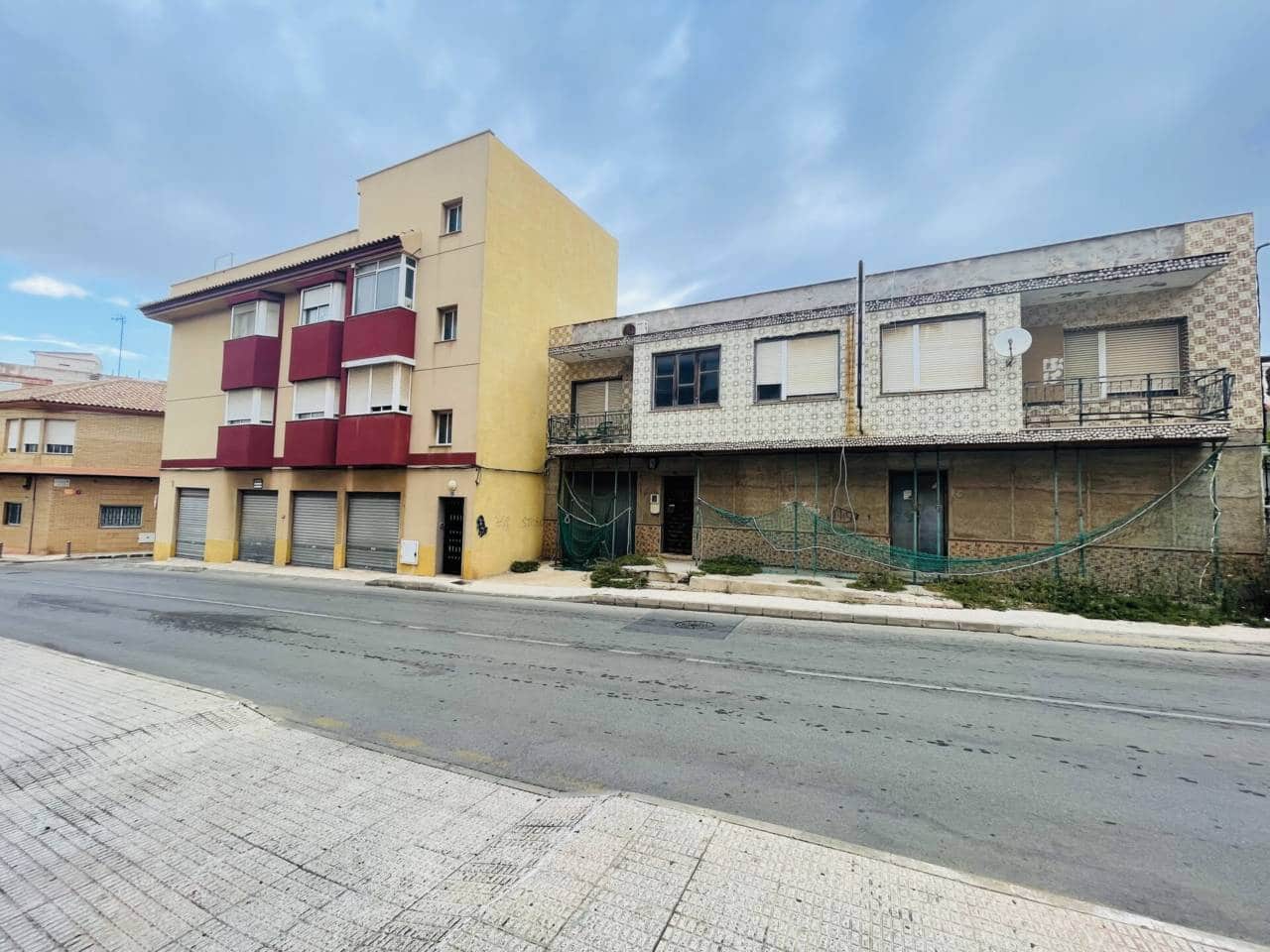 Komercyjne na sprzedaż w La Union - 16 640 € (Ref: 10032299)