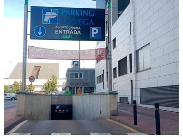 Garage zu verkaufen in Santa María de Gracia, Murcia Stadt - 18.000 € (Ref: 10032301)