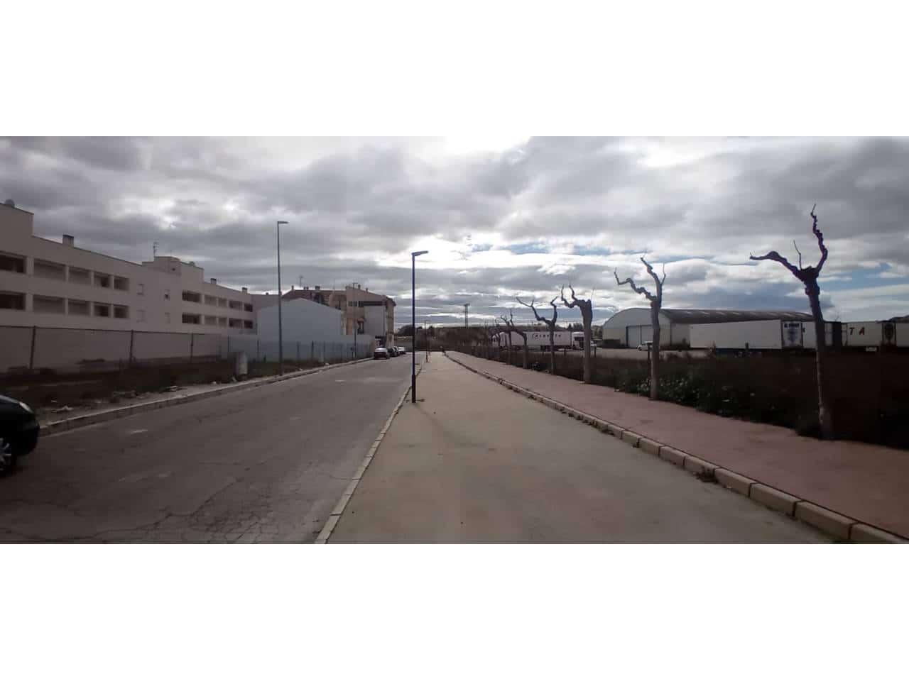 2 bedroom Flat for sale in Ceuti with garage - € 90,000 (Ref: 10032306)