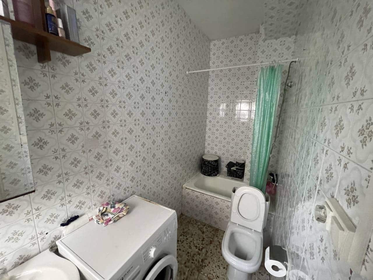 7 slaapkamer Commercieel te koop in Murcia stad - € 296.000 (Ref: 10032312)