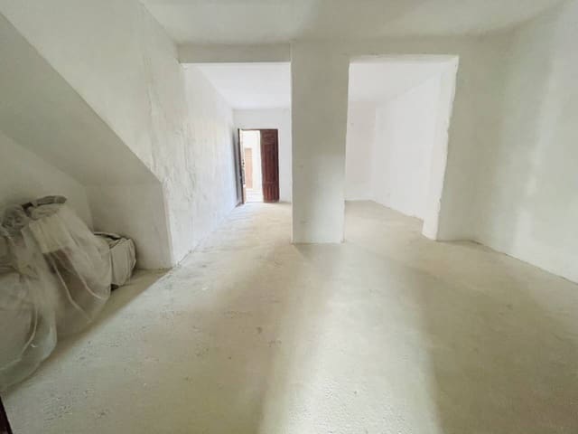 7 slaapkamer Commercieel te koop in Murcia stad - € 296.000 (Ref: 10032312)