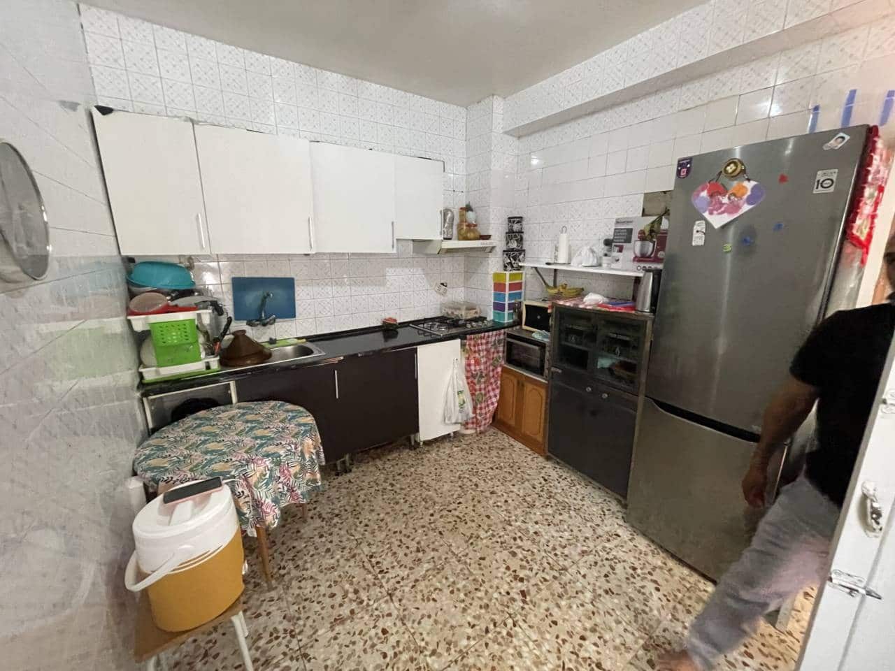 7 slaapkamer Commercieel te koop in Murcia stad - € 296.000 (Ref: 10032312)