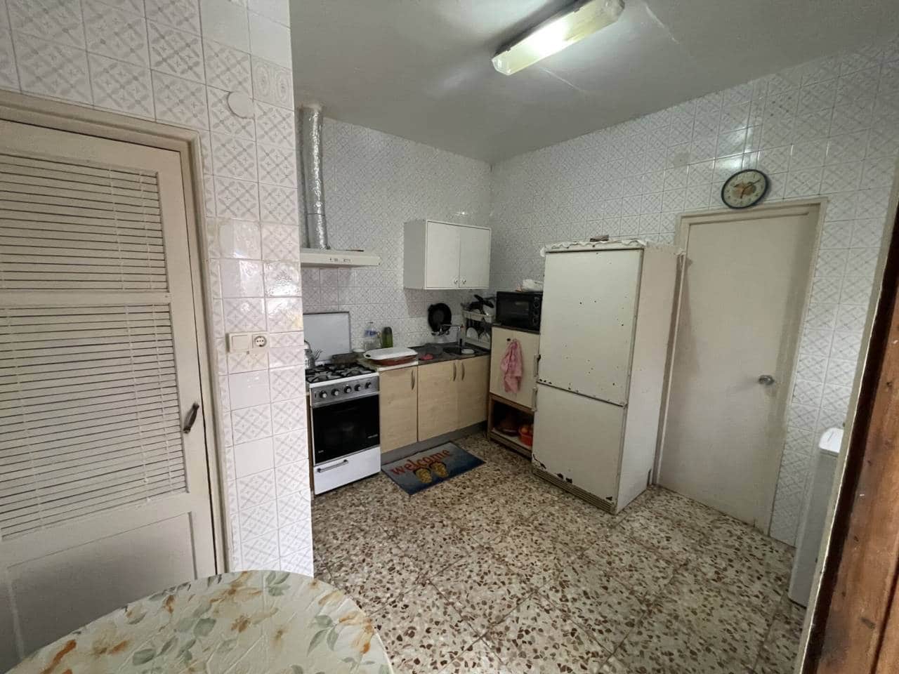 7 slaapkamer Commercieel te koop in Murcia stad - € 296.000 (Ref: 10032312)
