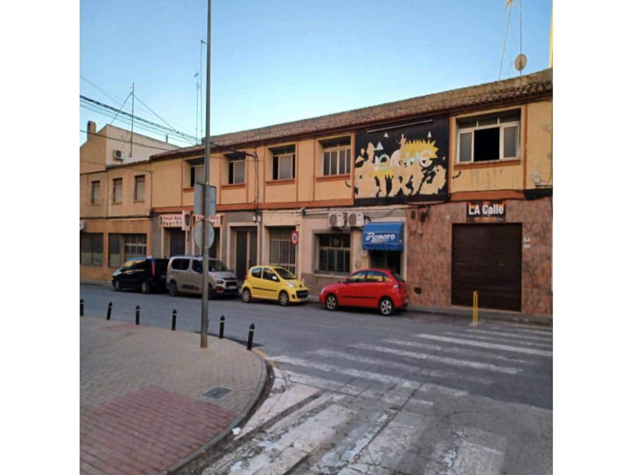 Commerciale in vendita in Mula - 165.000 € (Rif: 10032321)
