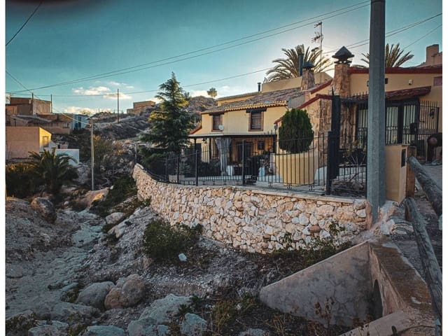 5 sovrum Finca/Hus på landet till salu i Fortuna med pool - 217 999 € (Ref: 10032327)