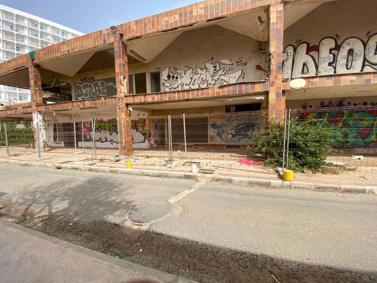 Commerciale in vendita in La Manga del Mar Menor - 49.000 € (Rif: 10032333)