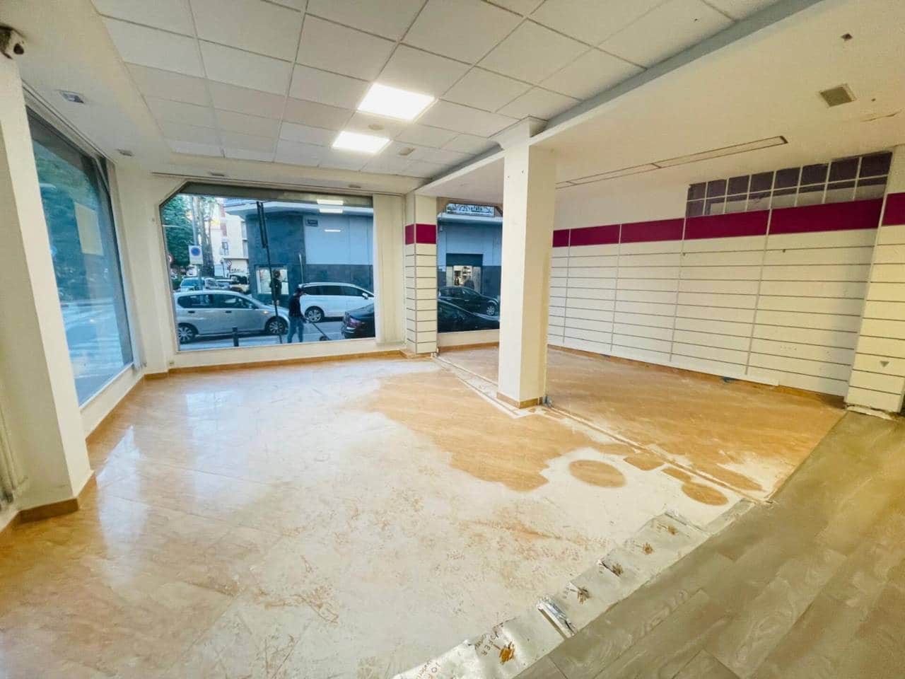 Comercial para venda em Murcia cidade - 219 000 € (Ref: 10032335)
