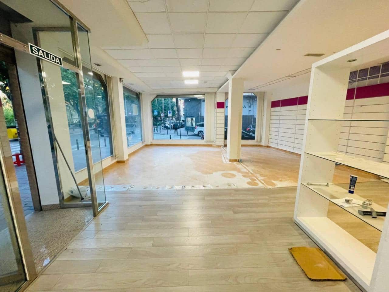 Comercial para venda em Murcia cidade - 219 000 € (Ref: 10032335)