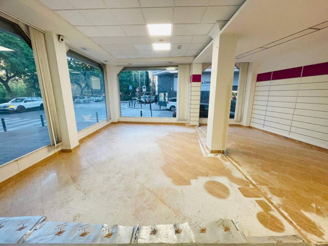 Comercial para venda em Murcia cidade - 219 000 € (Ref: 10032335)