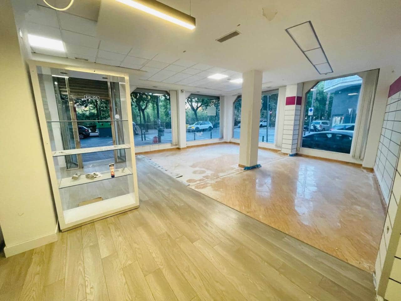 Comercial para venda em Murcia cidade - 219 000 € (Ref: 10032335)