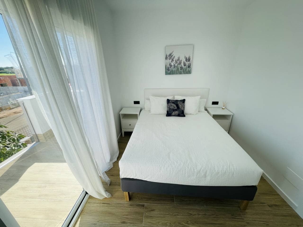 3 slaapkamer Halfvrijstaande villa te koop in Los Alcazares met zwembad garage - € 357.000 (Ref: 10032339)