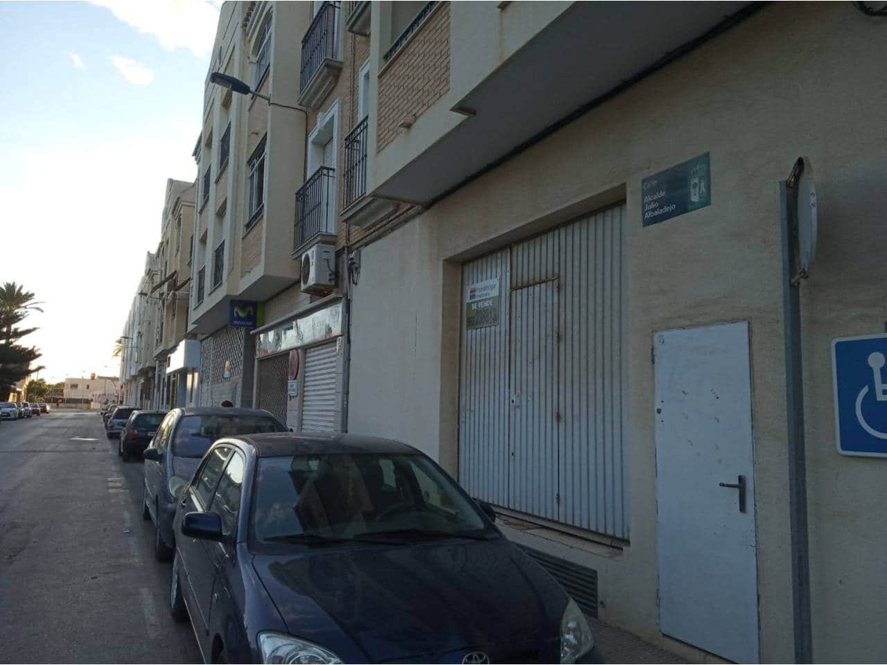 Commerciale in vendita in San Pedro del Pinatar - 85.000 € (Rif: 10032343)