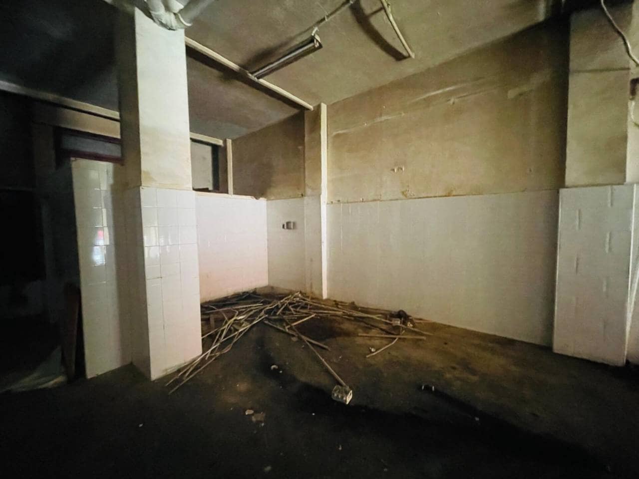 Erhverv til salg i Crevillente / Crevillent med garage - € 95.000 (Ref: 10032349)