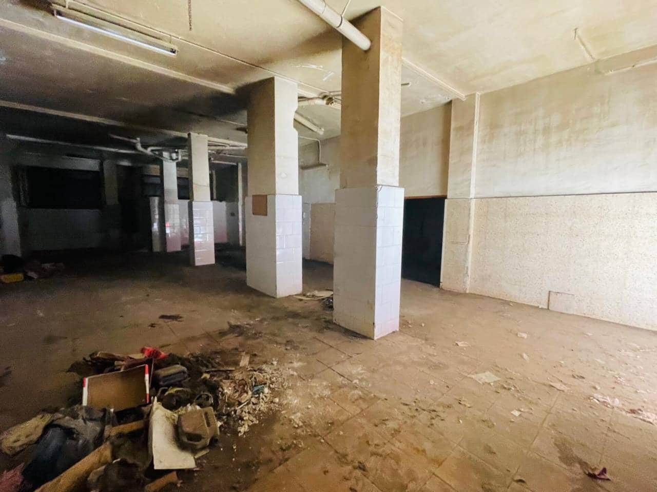 Erhverv til salg i Crevillente / Crevillent med garage - € 95.000 (Ref: 10032349)