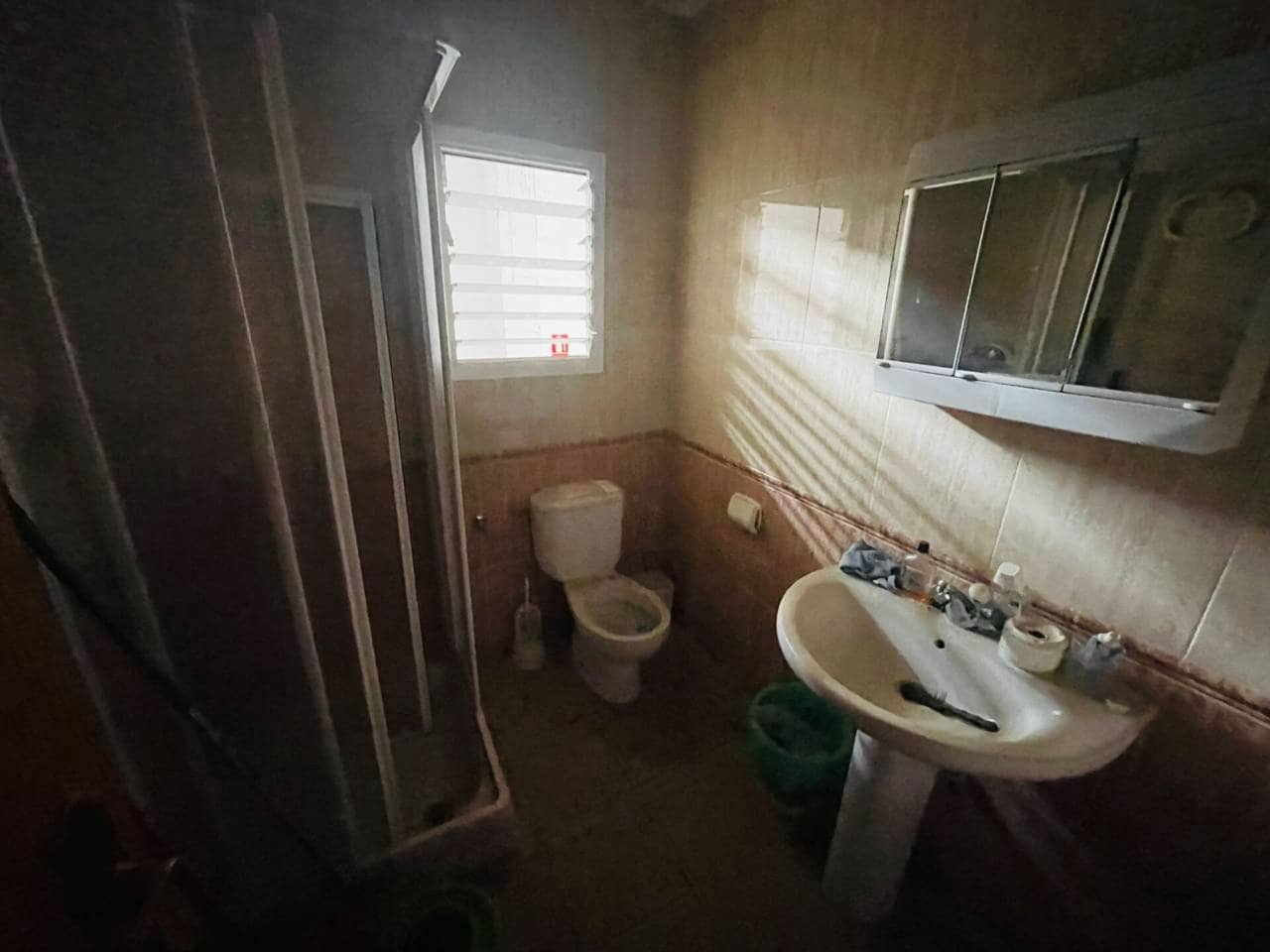 Local Comercial en Redován en venta - 155.000 € (Ref: 10032352)