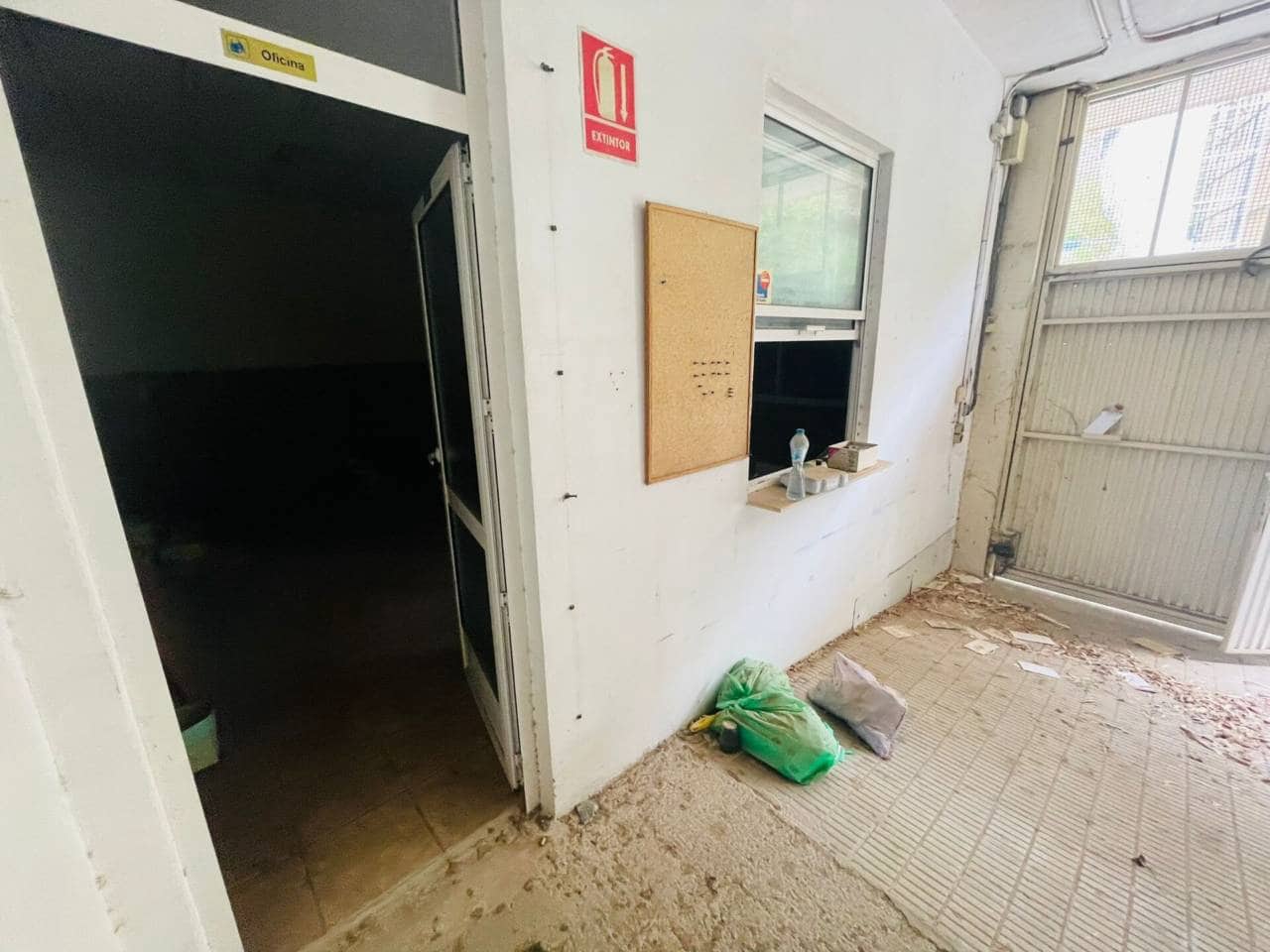 Local Comercial en Redován en venta - 155.000 € (Ref: 10032352)