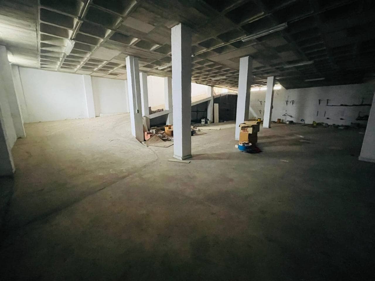 Local Comercial en Redován en venta - 155.000 € (Ref: 10032352)