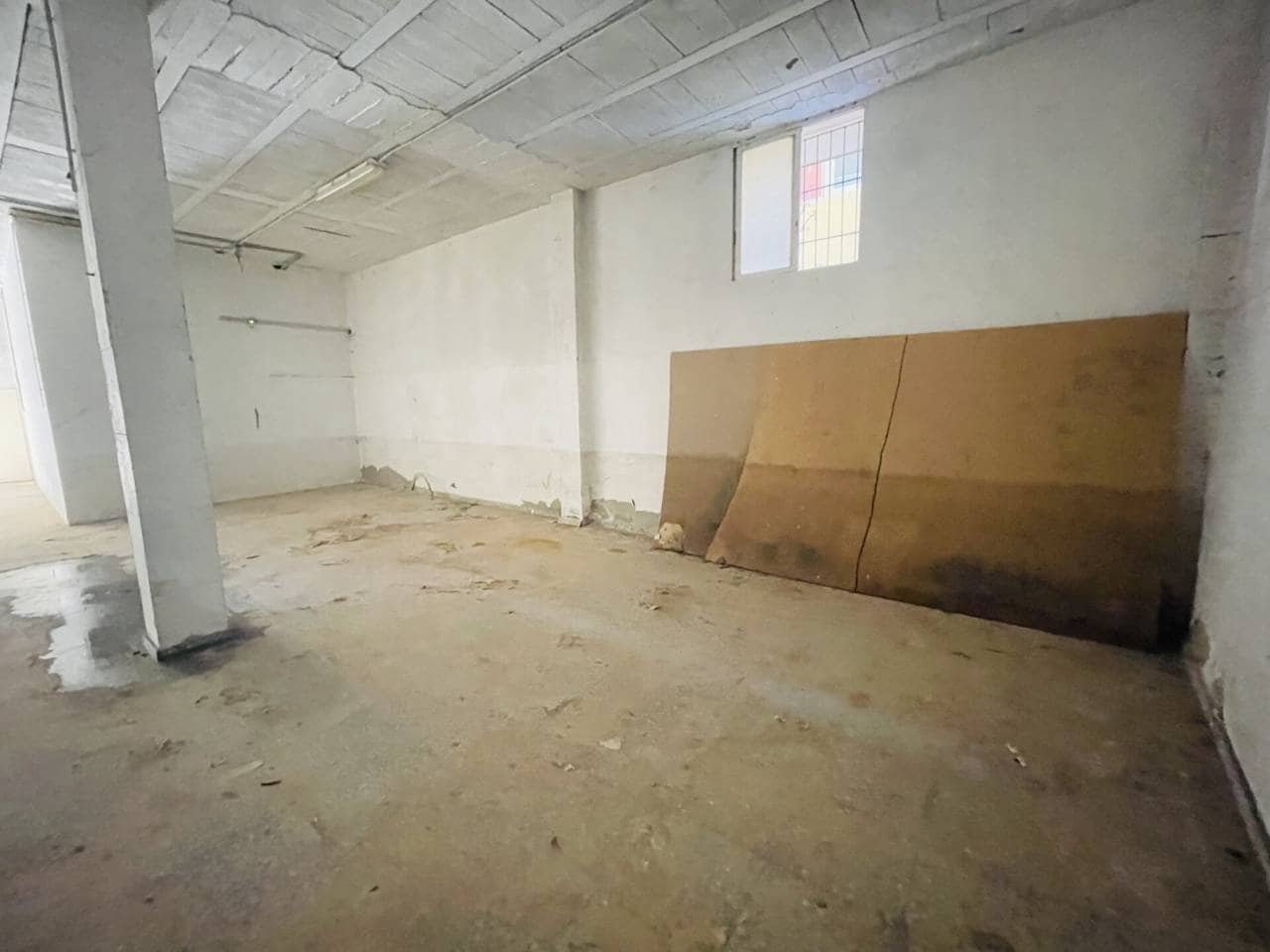 Commercieel te koop in Orihuela - € 80.000 (Ref: 10032358)