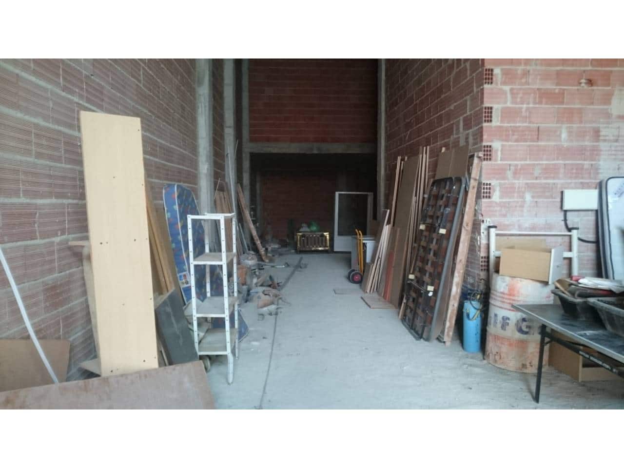Komercyjne na sprzedaż w Orihuela - 150 000 € (Ref: 10032361)