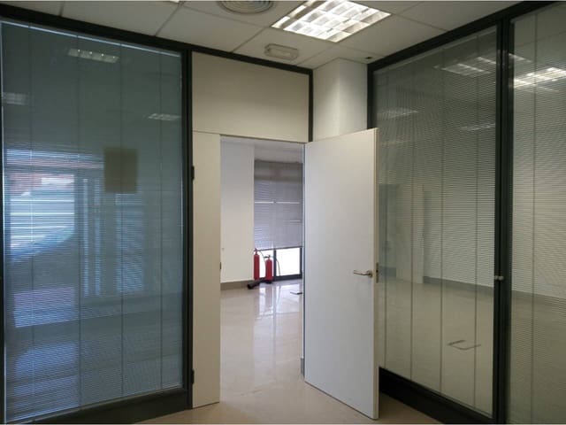 Kommersiell till salu i El Mirador, San Javier - 125 000 € (Ref: 10032371)