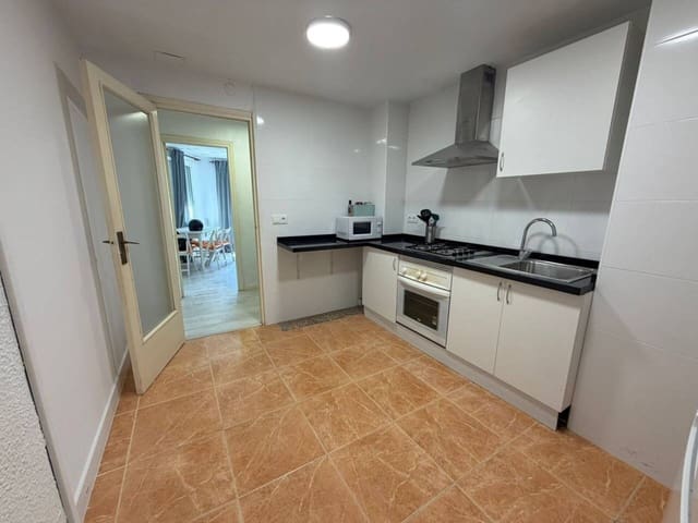 3 Zimmer Wohnung zu vermieten in San Lorenzo, Murcia Stadt - 800 € (Ref: 10033381)