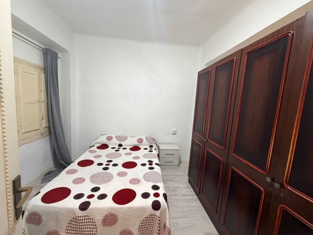 3 Zimmer Wohnung zu vermieten in San Lorenzo, Murcia Stadt - 800 € (Ref: 10033381)
