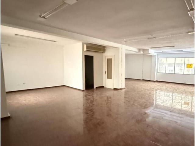 Commercieel te koop in Orihuela - € 125.000 (Ref: 10040254)