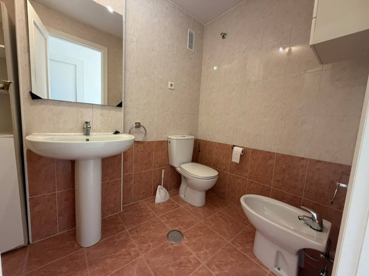 Appartement de 4 chambres à louer à Carthagene avec garage - 1 200 € (Ref: 10077376)