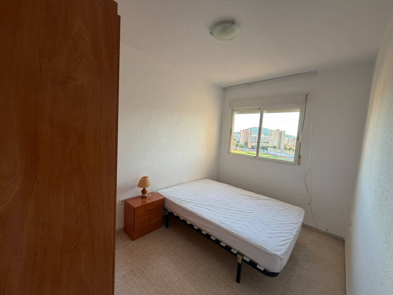 Appartement de 4 chambres à louer à Carthagene avec garage - 1 200 € (Ref: 10077376)