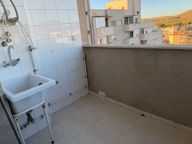 Appartement de 4 chambres à louer à Carthagène avec garage - 1 200 € (Ref: 10077376)