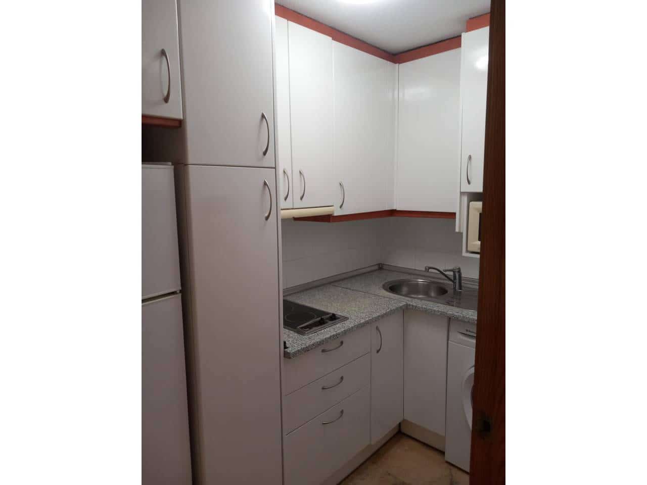 2 Zimmer Apartment zu vermieten in Murcia Stadt - 900 € (Ref: 10085307)