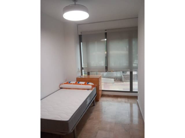 Apartamento de 2 habitaciones en San Miguel, Murcia ciudad en alquiler - 900 € (Ref: 10085307)