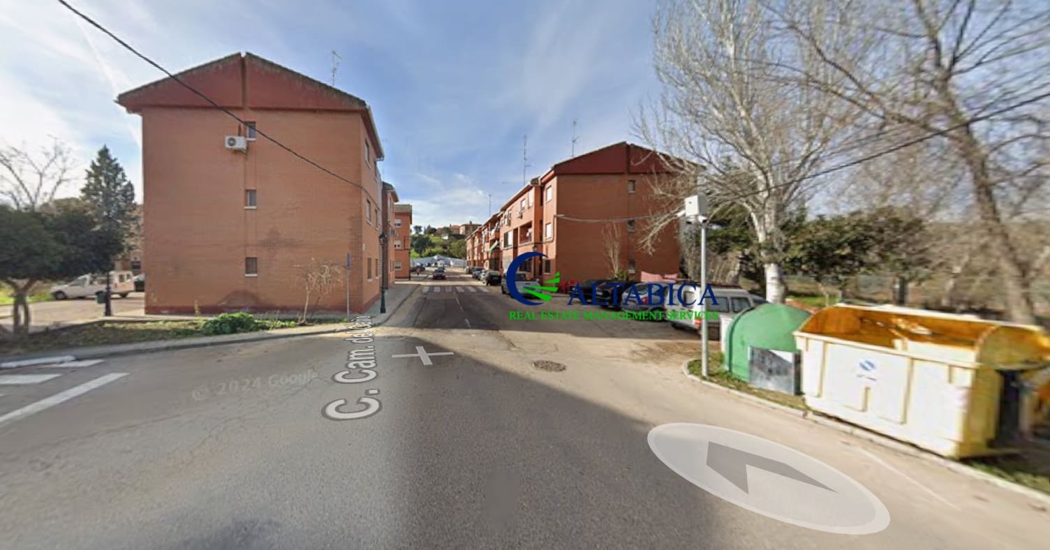 Piso de 3 habitaciones en Méntrida en venta - 49.000 € (Ref: 9980653)