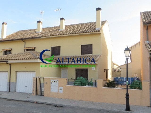 3 chambre Villa/Maison à vendre à Numancia de la Sagra avec garage - 146 000 € (Ref: 9980667)