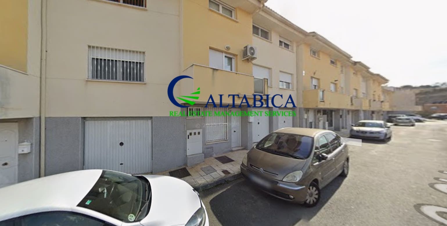 Chalet en Borox en venta con garaje - 116.250 € (Ref: 9980668)