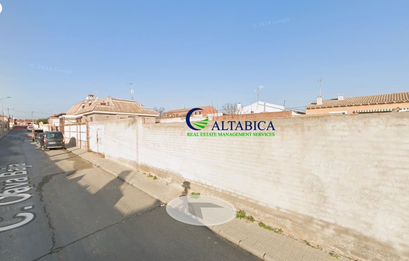 4 slaapkamer Villa te koop in Chozas de Canales - € 133.500 (Ref: 9980670)