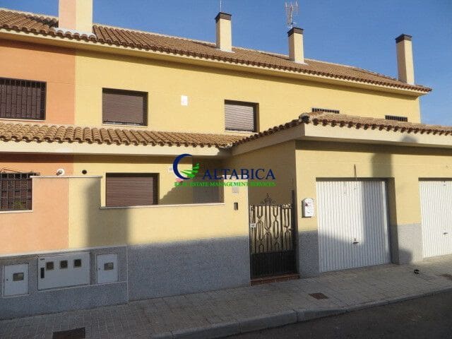 3 chambre Villa/Maison à vendre à Numancia de la Sagra - 170 500 € (Ref: 9980671)
