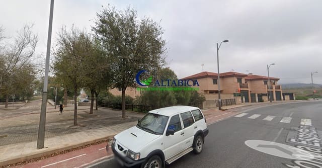 3 slaapkamer Villa te koop in Mora - € 94.000 (Ref: 9980677)