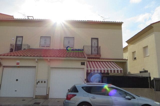 3 chambre Villa/Maison à vendre à Illescas - 201 000 € (Ref: 9980684)