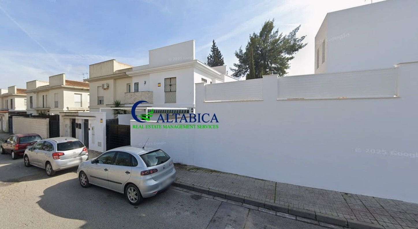 3 chambre Villa/Maison à vendre à Villanueva del Ariscal - 155 000 € (Ref: 9980686)