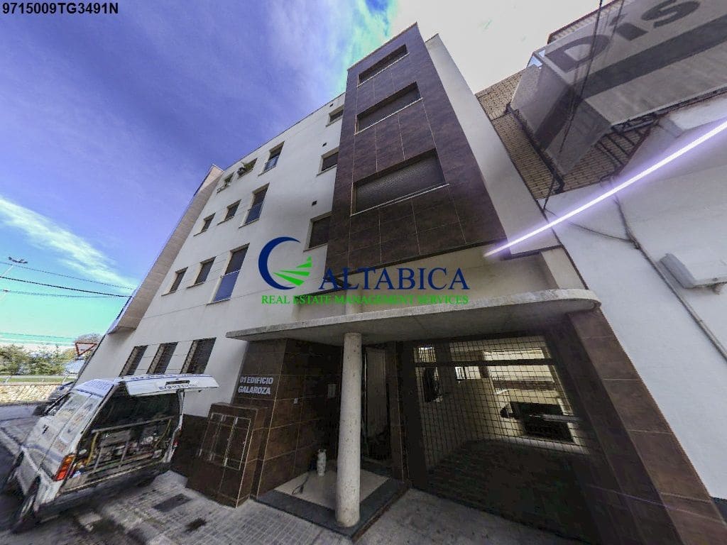 3 sypialnia Mieszkanie na sprzedaż w Miasto Sewilla - 121 600 € (Ref: 9980691)