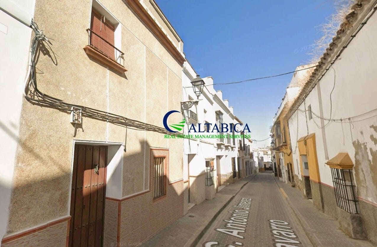4 chambre Villa/Maison à vendre à Marchena - 115 000 € (Ref: 9980707)