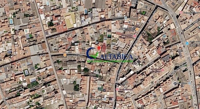 4 soverom Villa til salgs i Marchena - € 115 000 (Ref: 9980707)